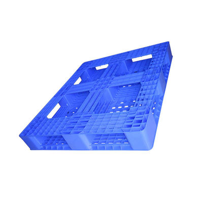 Solas plataformas plásticas industriales hechas frente 40x48 del HDPE de la economía resistentes a los choques