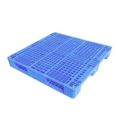 plataforma plástica apilable 2.5T dinámico 13.8Kg azul del HDPE 1100x1100